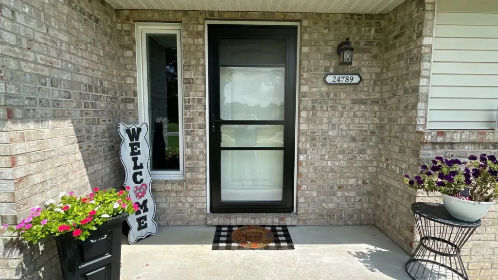 entry door and screen door installation contractor near springfield illinois
